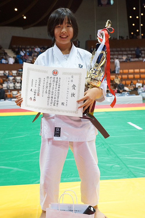 小泉穂乃華選手