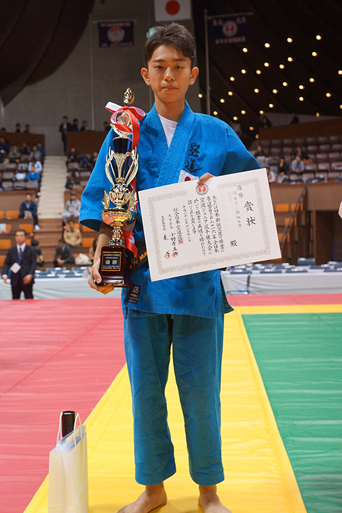 遠藤春翔選手